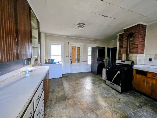 $160,000 | 10 Pine Street, Haverhill, NH 03785