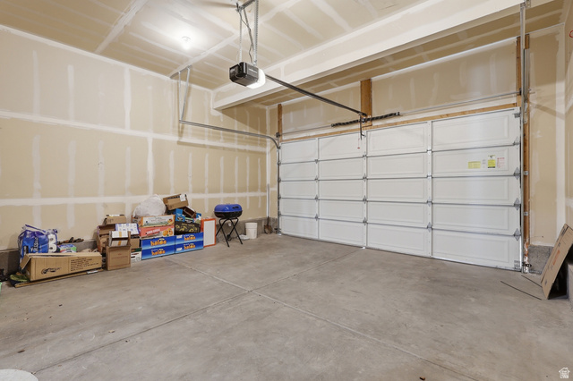 7152 North Brook Ridge Eagle Mountain, UT 84005 - Photo 19 of 22