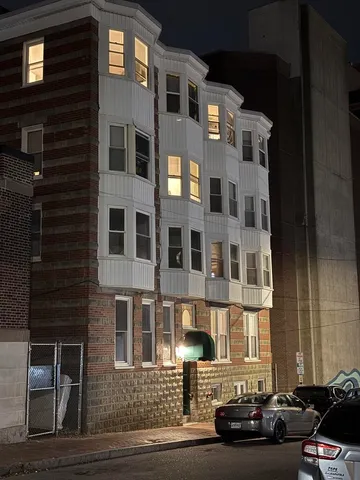 $3,850,000 | 104 Oak Street, Portland, ME 04101