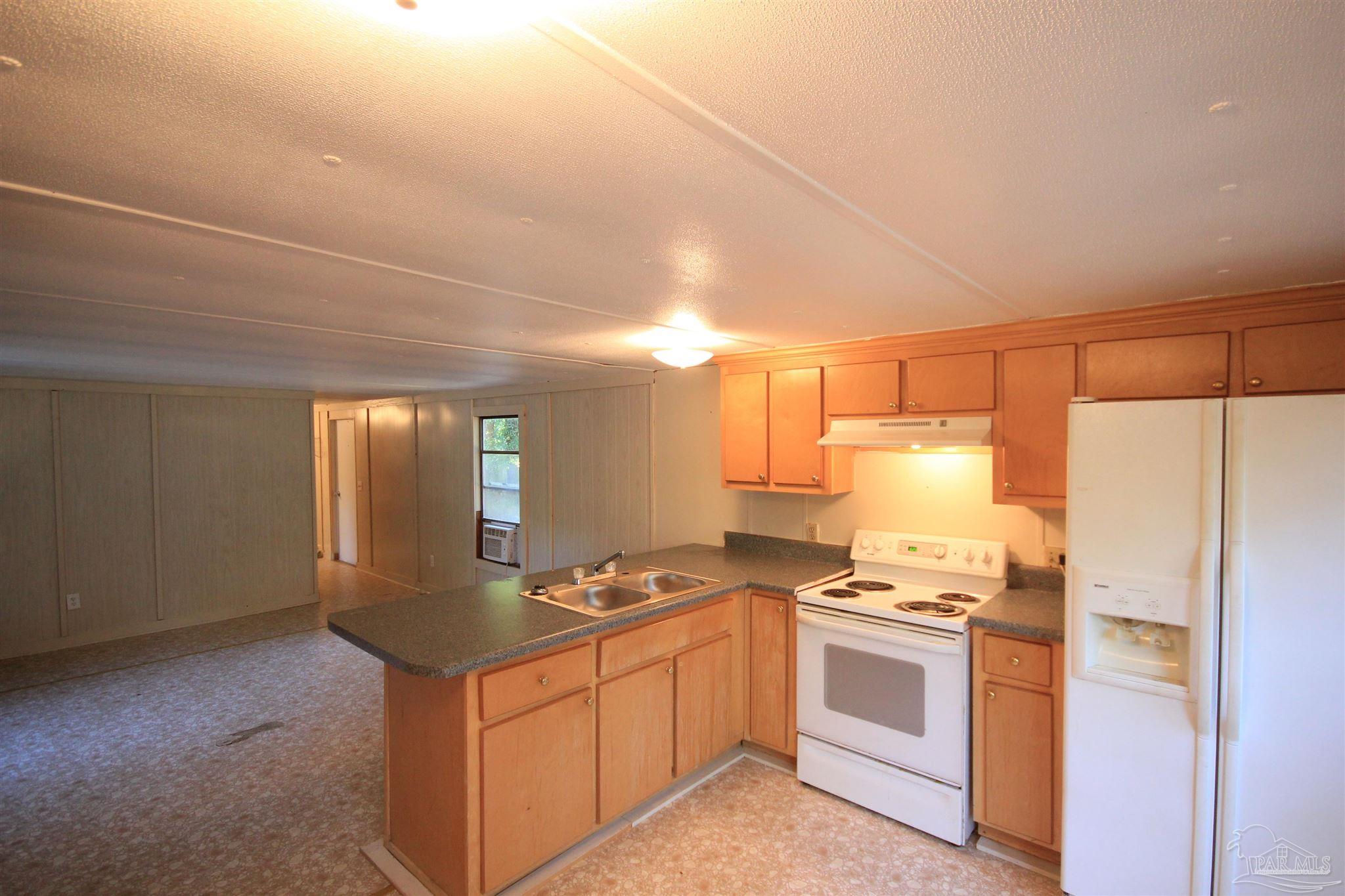8652 John Hamm Road Milton, FL 32583 - Photo 5 of 14 Gallery Image 5