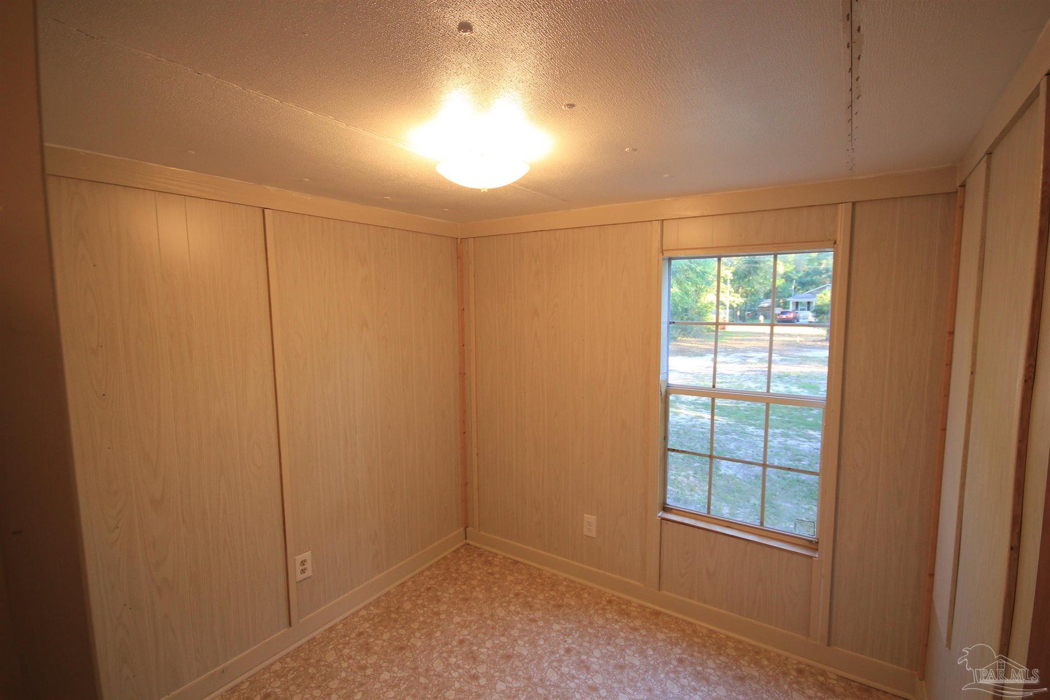 8652 John Hamm Road Milton, FL 32583 - Photo 8 of 14 Gallery Image 8