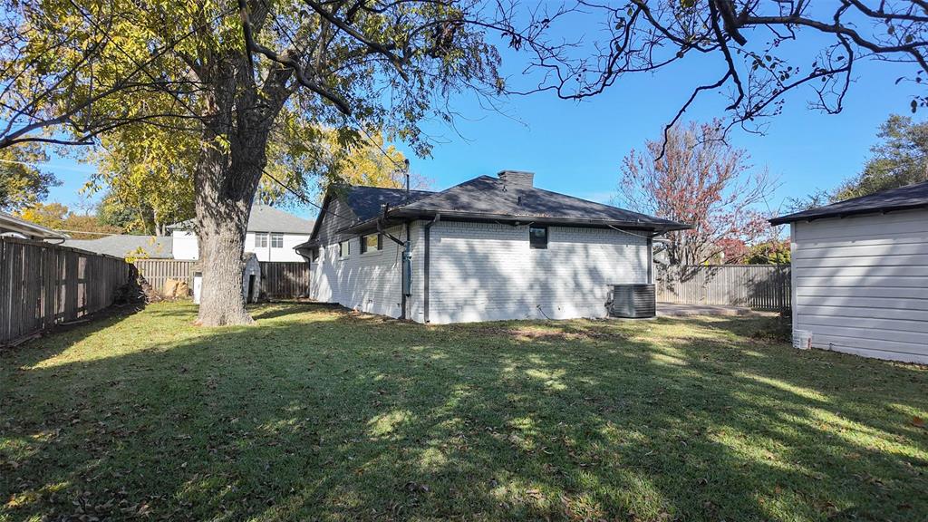 6858 Freemont Street Dallas, TX 75231 - Photo 22 of 23