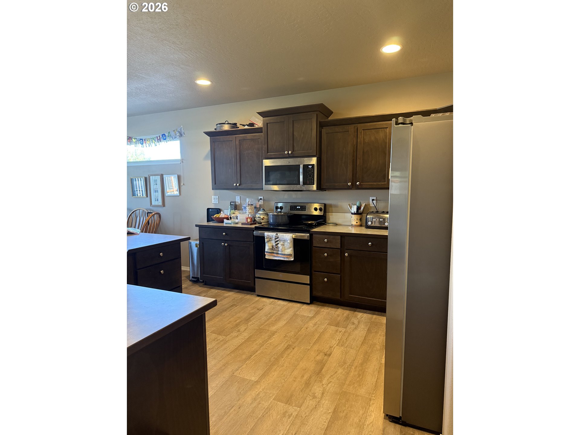 5298 Squirrel Street Springfield, OR 97478 - Photo 9 of 18