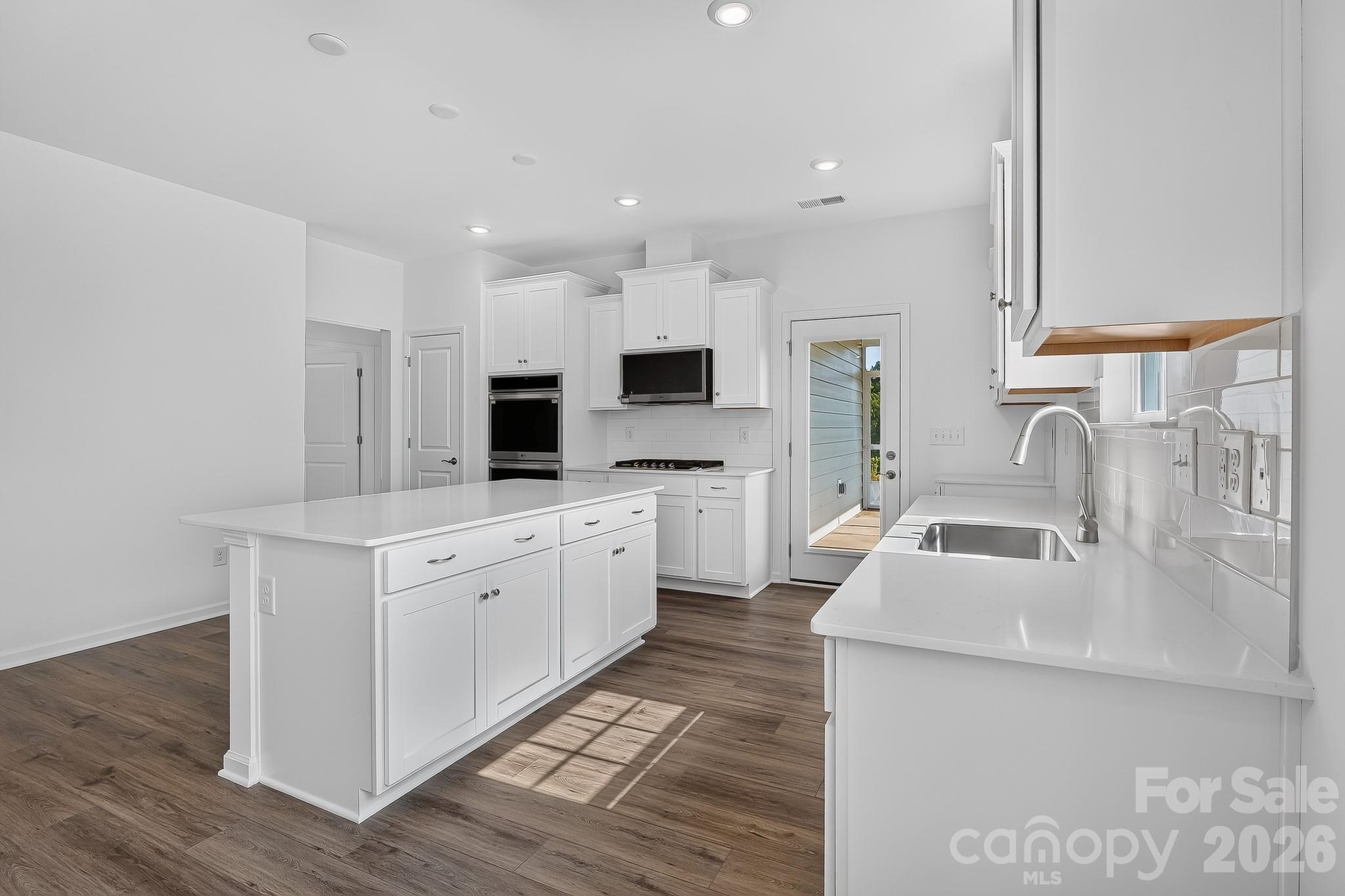 378 Waxhaw Village Road, Unit 311 Lancaster, SC 29720 - Photo 18 of 27 Gallery Image 18