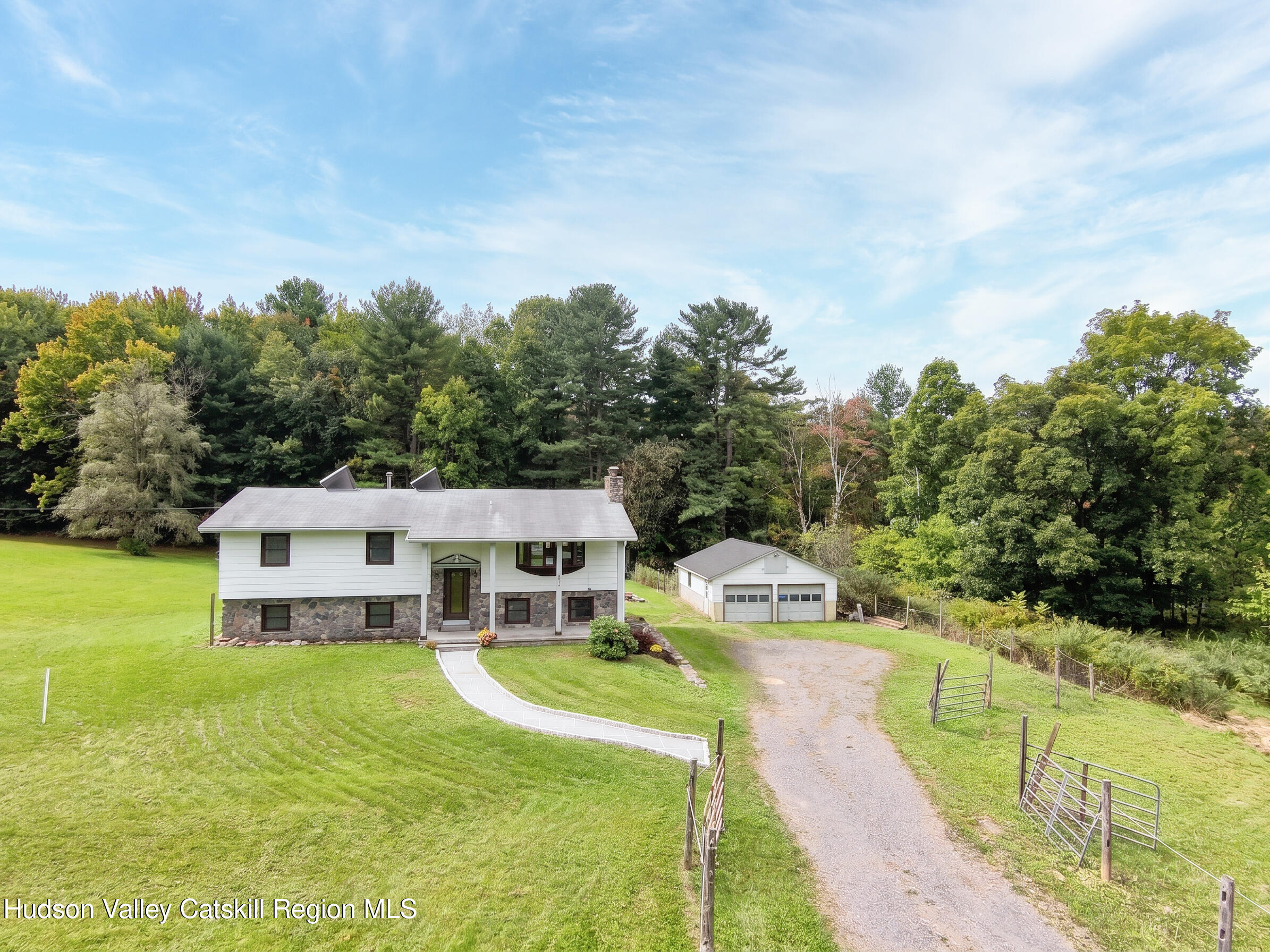 817 Samsonville Road Kerhonkson, NY 12446 - Photo 7 of 27 02