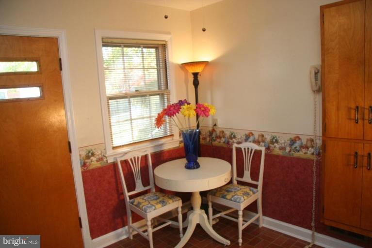 9302 Weaver Street Silver Spring, MD 20901 - Photo 11 of 23 Dining Area