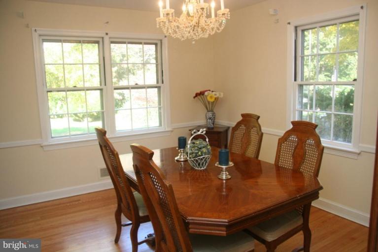 9302 Weaver Street Silver Spring, MD 20901 - Photo 5 of 23 Dining Room