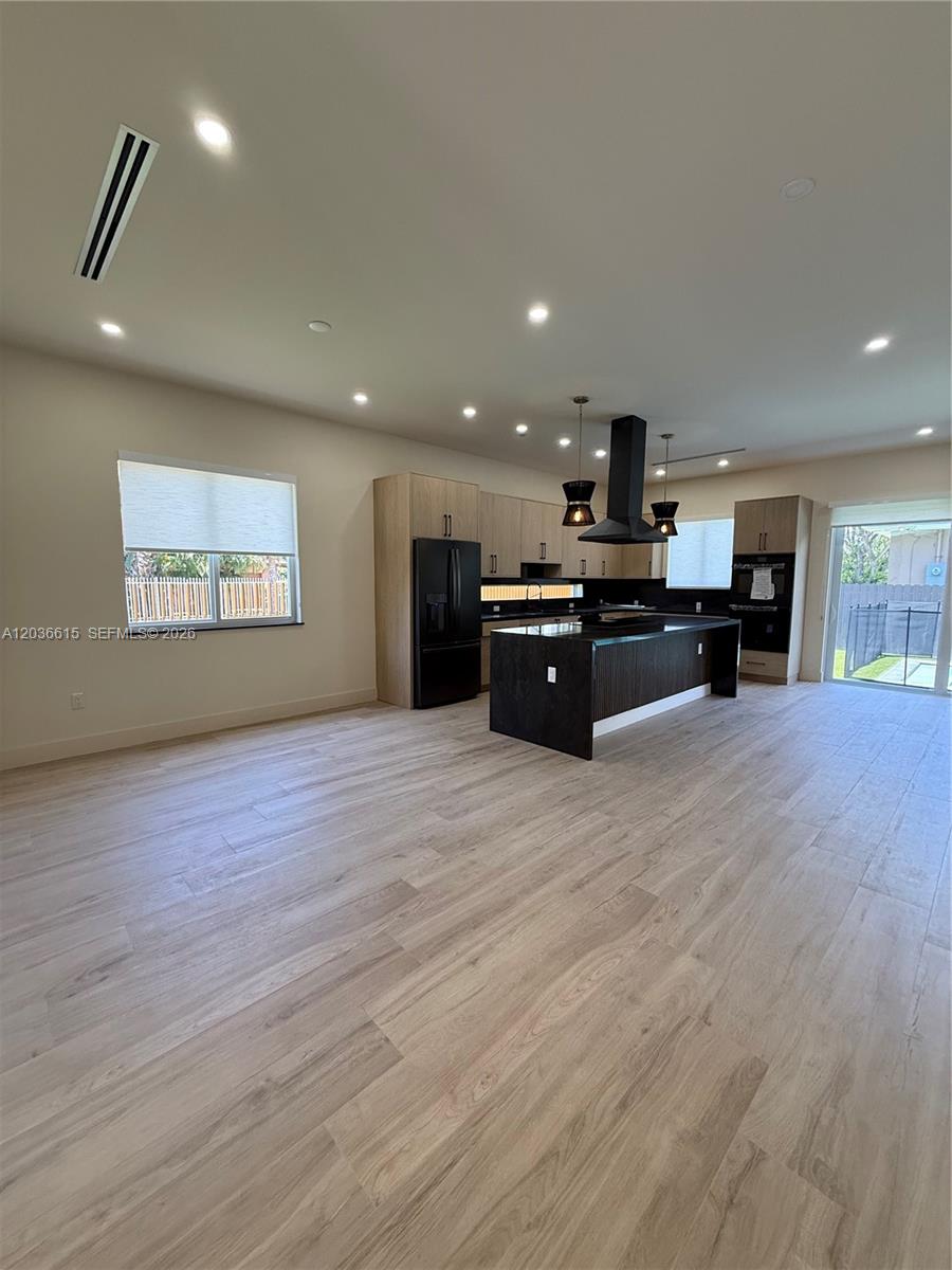 3326 Elizabeth Street Miami, FL 33133 - Photo 16 of 59