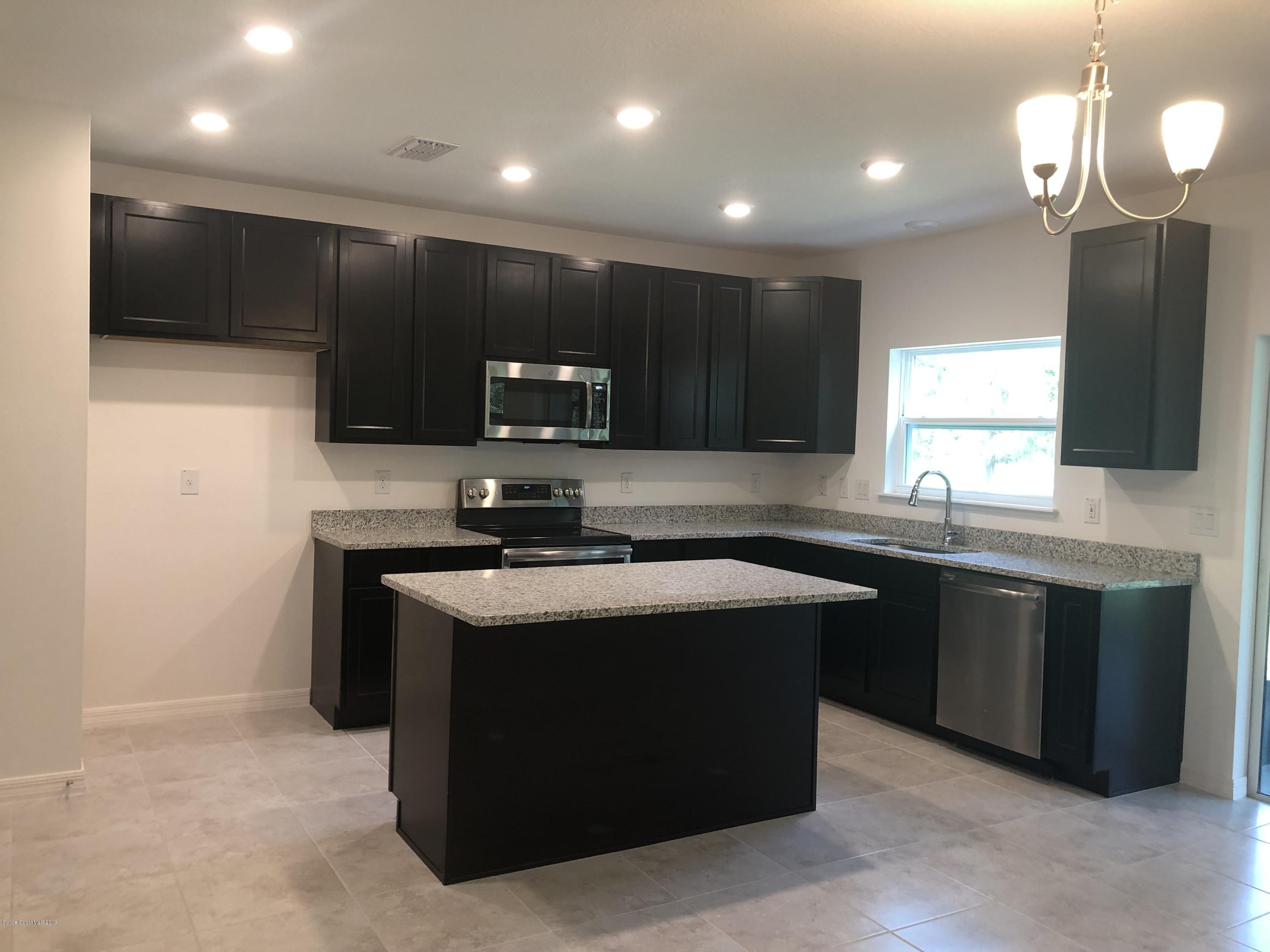 790 Duncan Road Southeast Palm Bay, FL 32909 - Photo 5 of 16 IMG_3081