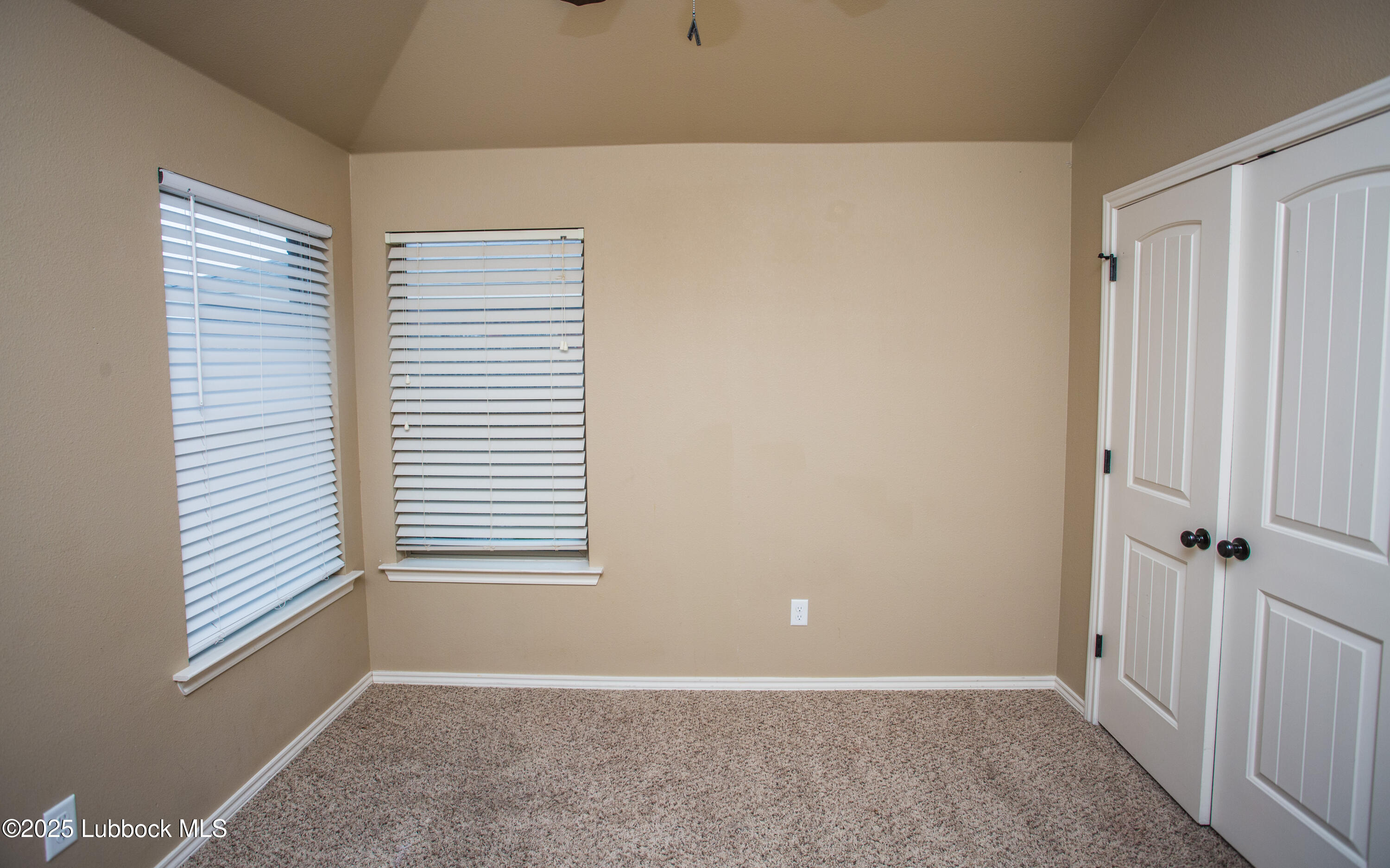 5006 Jarvis Street Lubbock, TX 79416 - Photo 22 of 31 5V2A2407