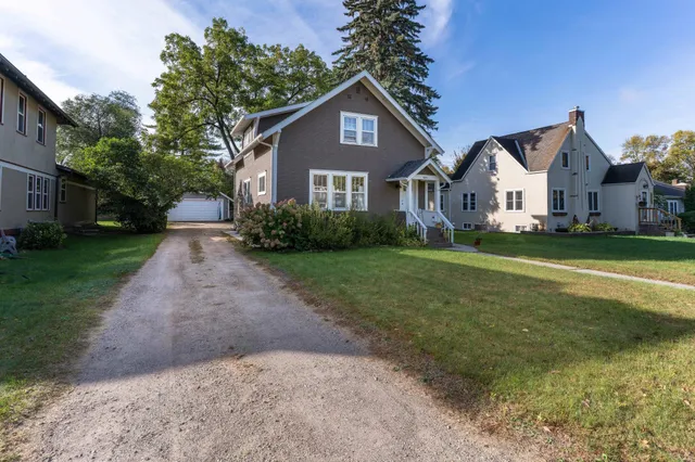 $217,000 | 409 West Vasa Avenue, Fergus Falls, MN 56537