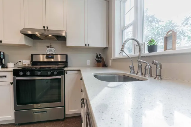 $217,000 | 409 West Vasa Avenue, Fergus Falls, MN 56537