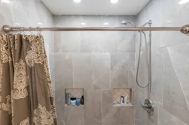 $217,000 | 409 West Vasa Avenue, Fergus Falls, MN 56537