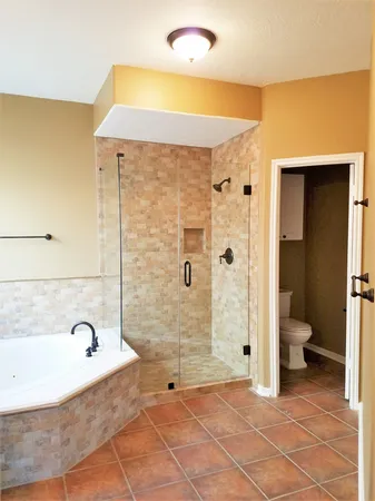 $575,000 | 2103 Blue Water Bay Drive, Katy, TX 77494