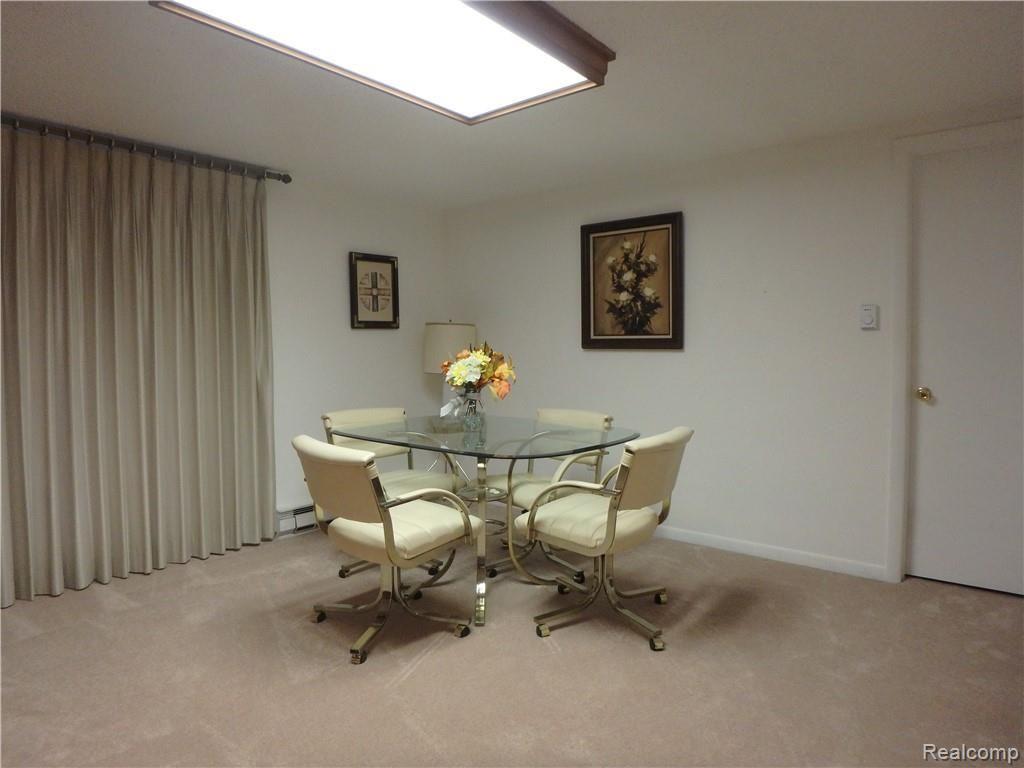 8770 Big Lake Road Clarkston, MI 48346 - Photo 15 of 20 P3210366.JPG