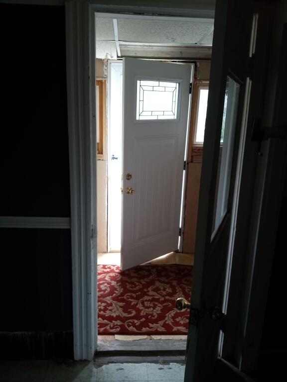 855 County Road Lubec, ME 04652 - Photo 16 of 40 17-Kitchen Entry