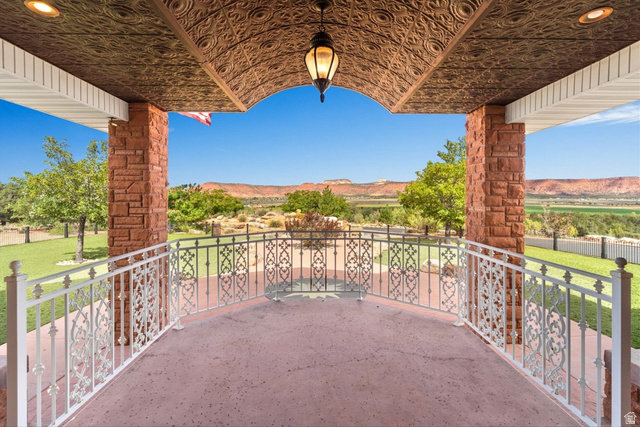 5615 East Eight Mile Gap Road Kanab, UT 84741 - Photo 2 of 81 Patio / terrace with a mountain view