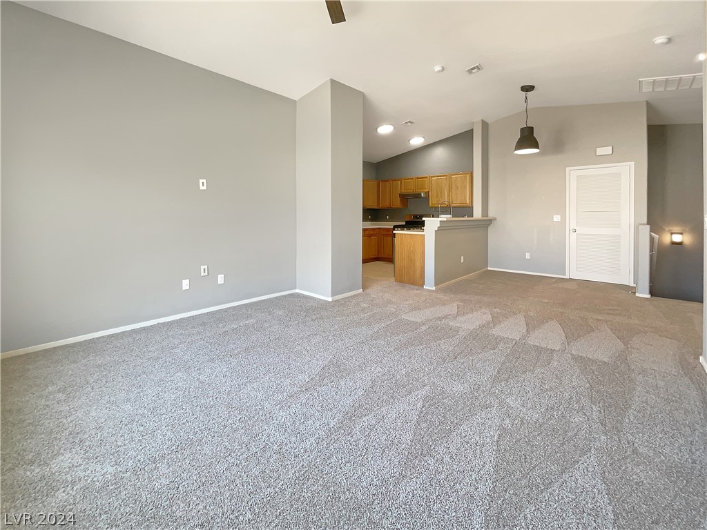 8831 Roping Rodeo Avenue, Unit 101 Las Vegas, NV 89178 - Photo 4 of 17