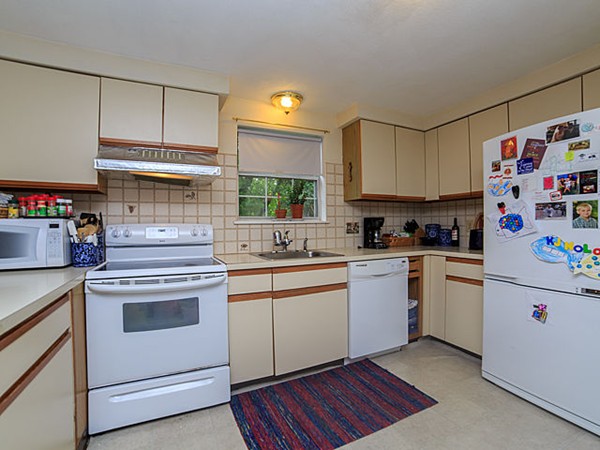 50 George Road, Unit 50 Winchester, MA 01890 - Photo 6 of 15