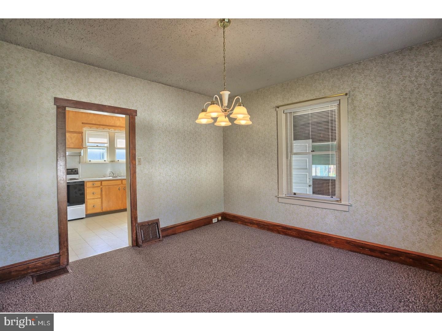 396 Old River Road Birdsboro, PA 19508 - Photo 7 of 24 Gallery Image 7