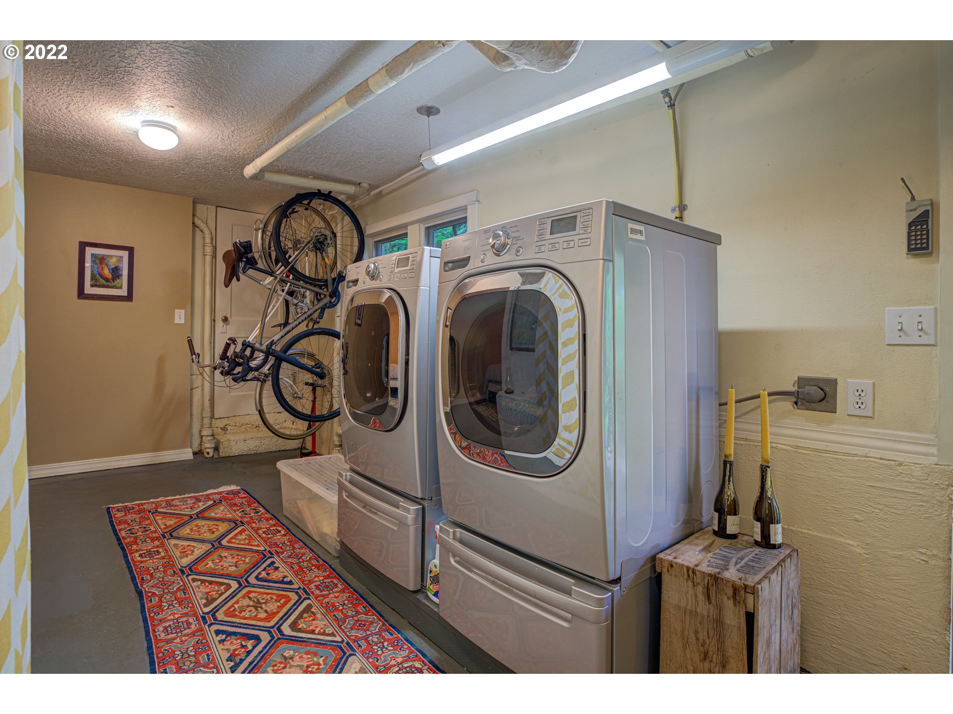 2793 Southwest Old Orchard Road Portland, OR 97201 - Photo 23 of 31 Gallery Image 23