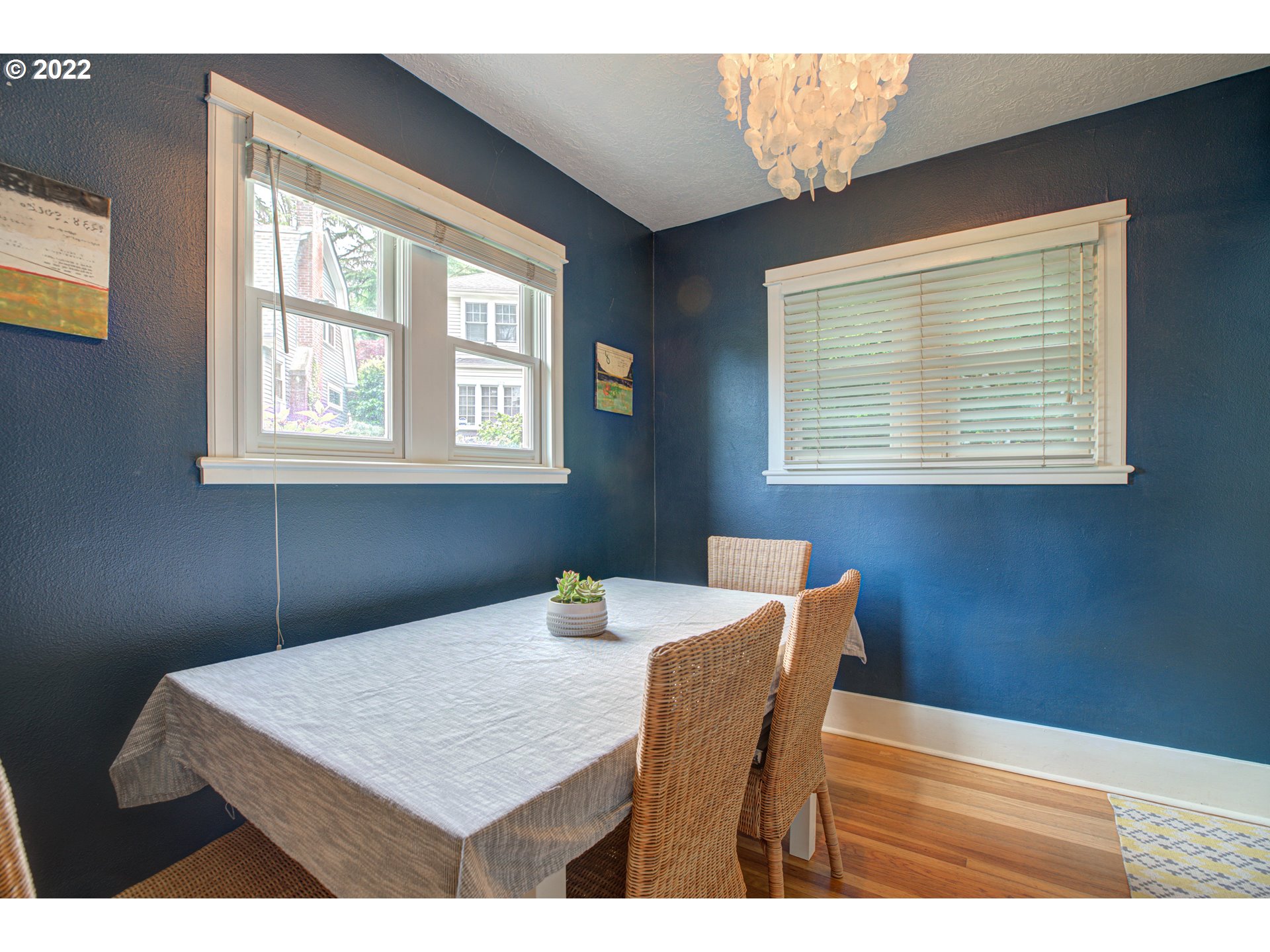 2793 Southwest Old Orchard Road Portland, OR 97201 - Photo 9 of 31 Gallery Image 9