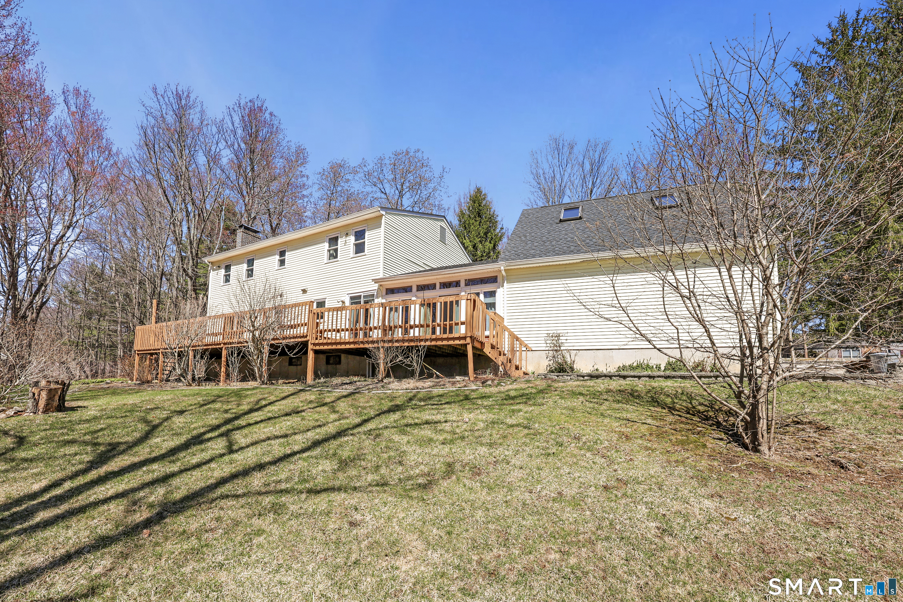 118 S Road Winchester, CT 06098 - Photo 4 of 36