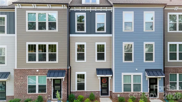 $400,000 | 318 Simeon Drive, Charlotte, NC 28208