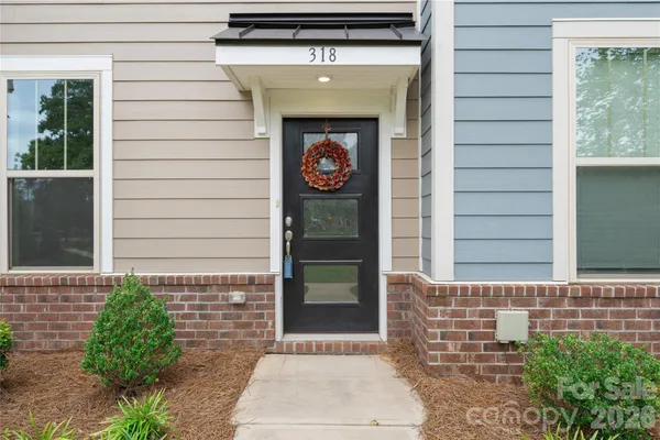 $400,000 | 318 Simeon Drive, Charlotte, NC 28208