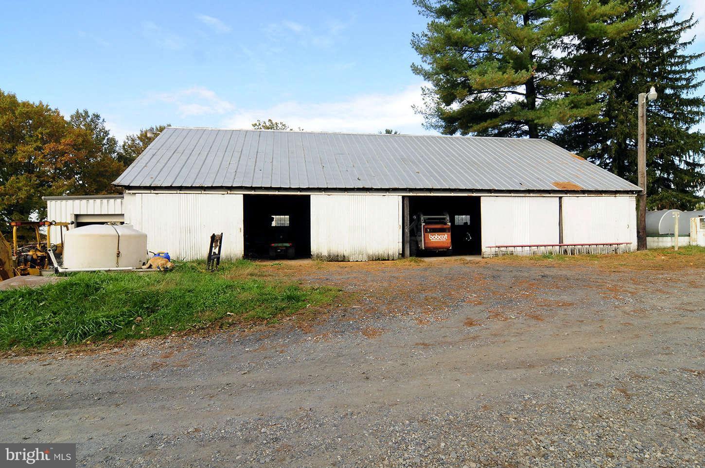 1525 Daisy Road Woodbine, MD 21797 - Photo 24 of 29 Garages