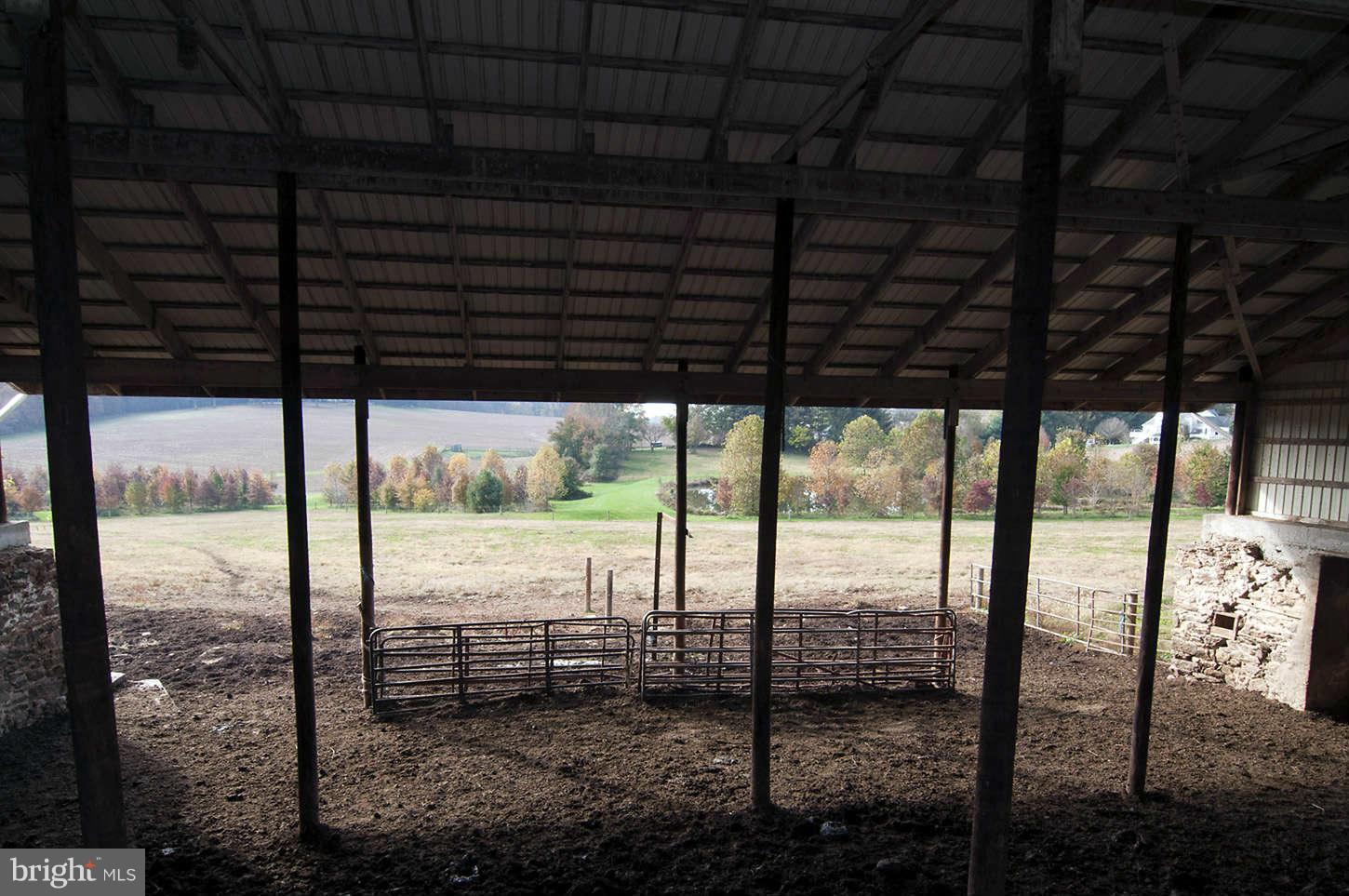 1525 Daisy Road Woodbine, MD 21797 - Photo 26 of 29 Barn
