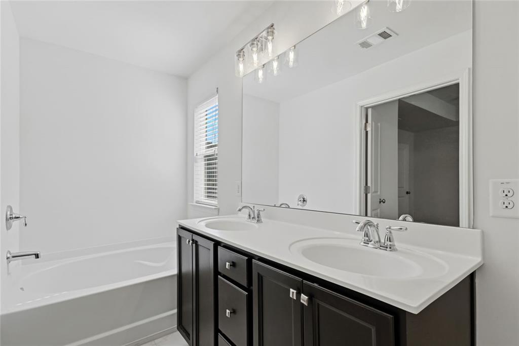 2705 Avanti Way Decatur, GA 30035 - Photo 18 of 25 Gallery Image 18