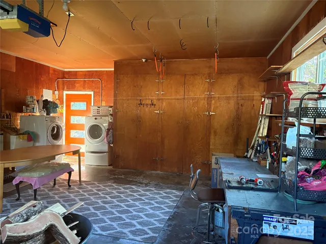 $460,000 | 1235 Pinebrook Circle, Hendersonville, NC 28739