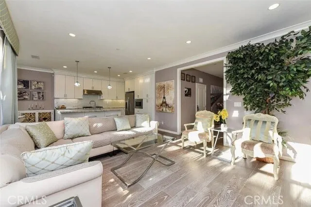 $5,280 | 83 Waterleaf, Irvine, CA 92620