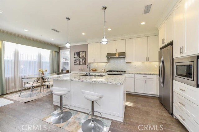 83 Waterleaf Irvine, CA 92620 - Photo 9 of 32