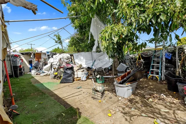 $999,000 | 2005 West 11th Street, Santa Ana, CA 92703