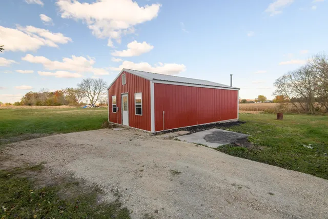 $624,900 | W3476 Ranch Road, Watertown, WI 53094