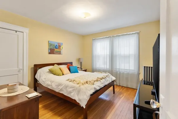 $1,325,000 | 93-95 Poplar Street, Watertown, MA 02472