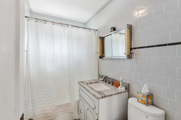 $1,325,000 | 93-95 Poplar Street, Watertown, MA 02472