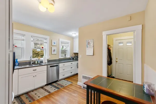 $1,325,000 | 93-95 Poplar Street, Watertown, MA 02472