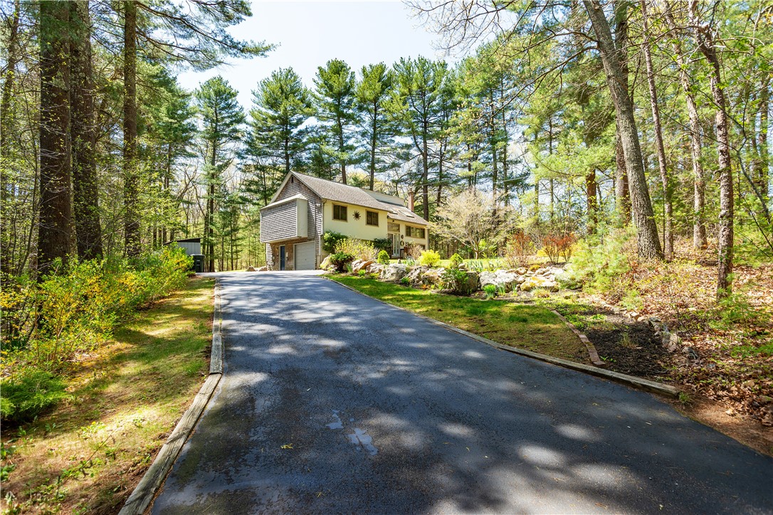 173 Whaley Hollow Road Coventry, RI 02816 - Photo 3 of 50