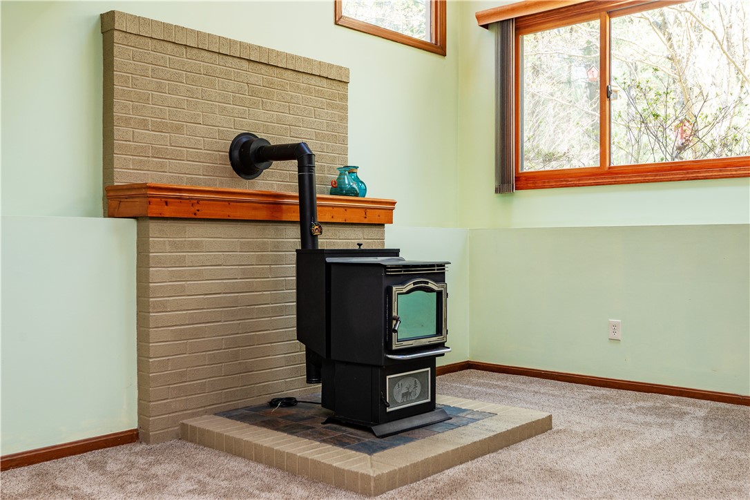 173 Whaley Hollow Road Coventry, RI 02816 - Photo 32 of 50