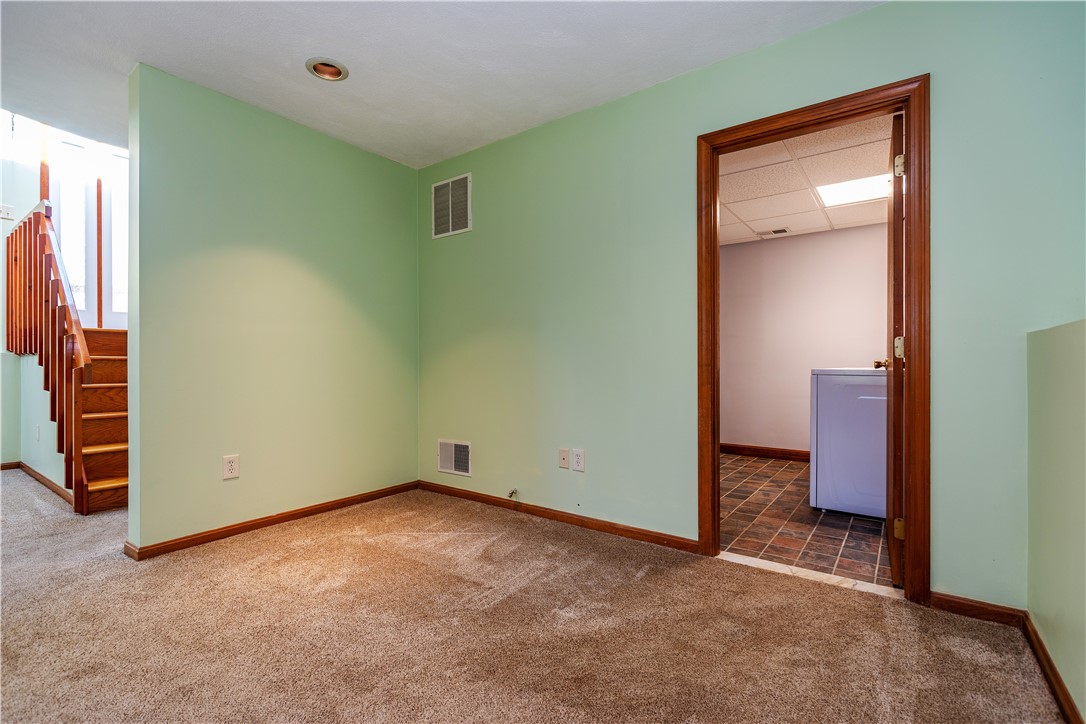 173 Whaley Hollow Road Coventry, RI 02816 - Photo 34 of 50