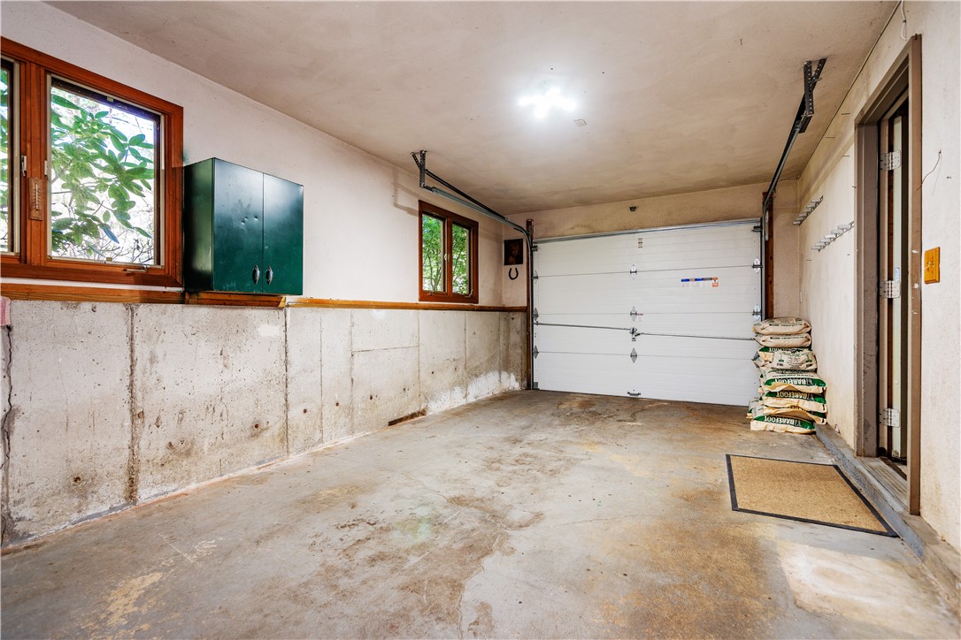 173 Whaley Hollow Road Coventry, RI 02816 - Photo 38 of 50