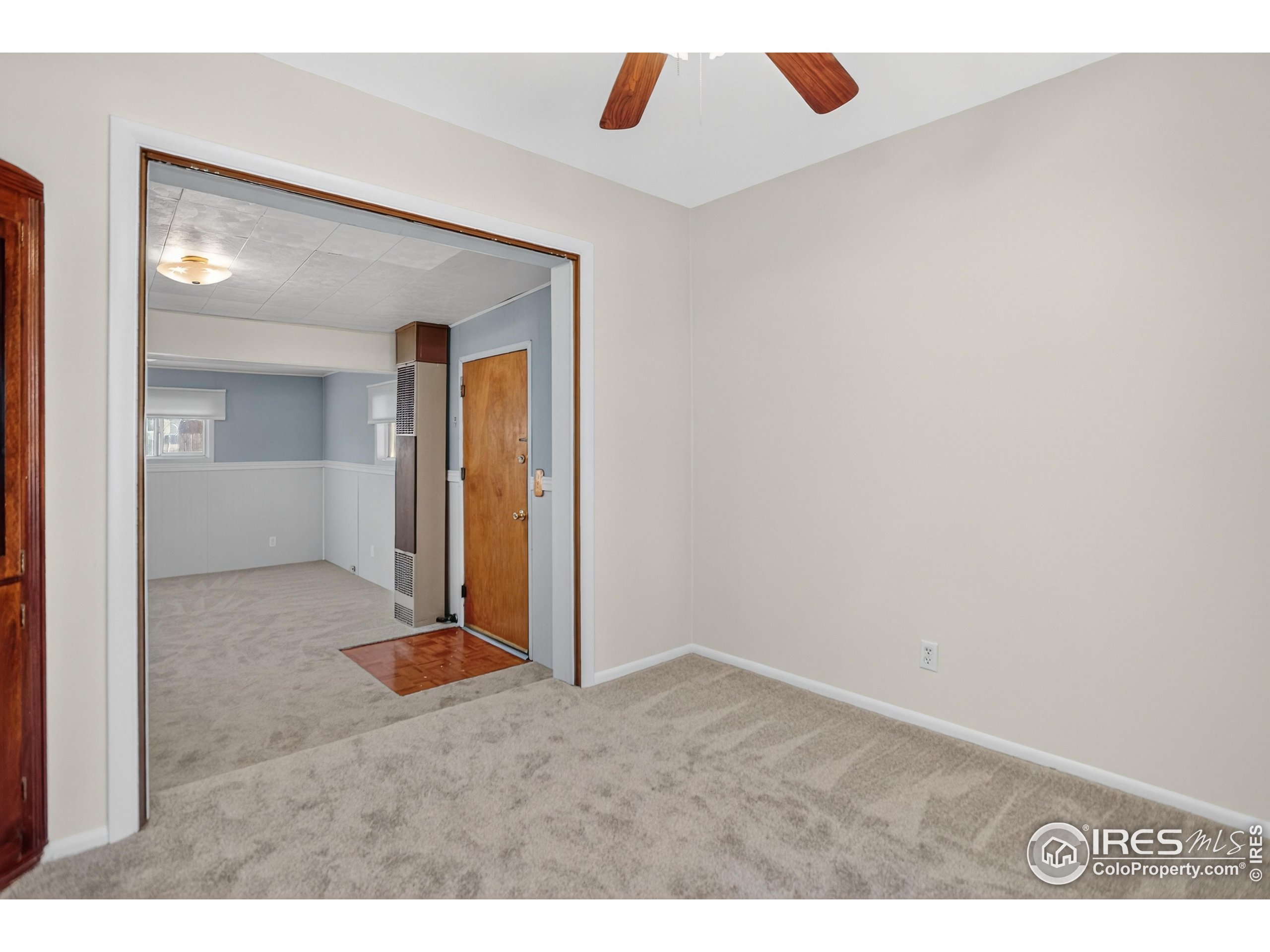 340 29th Street Boulder, CO 80305 - Photo 13 of 39 a view of an empty room