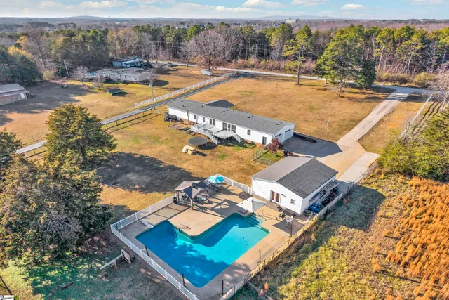 $425,000 | 105 Reid Road, Greer, SC 29651