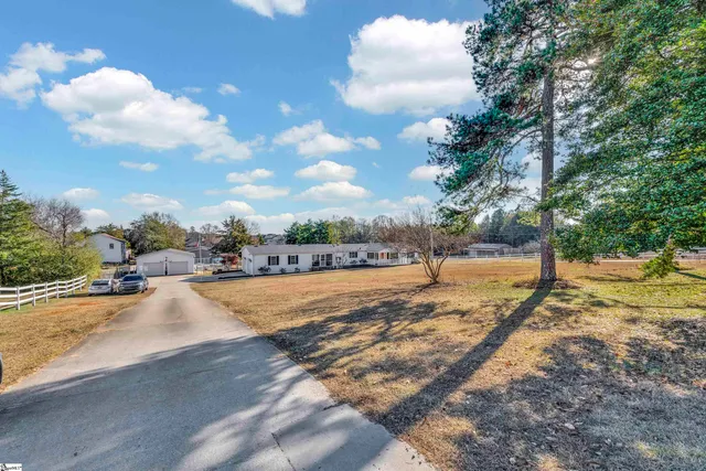 $425,000 | 105 Reid Road, Greer, SC 29651