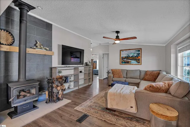 $425,000 | 105 Reid Road, Greer, SC 29651