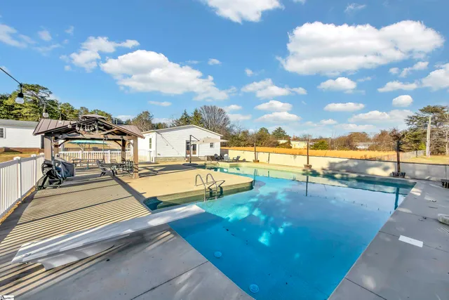 $425,000 | 105 Reid Road, Greer, SC 29651