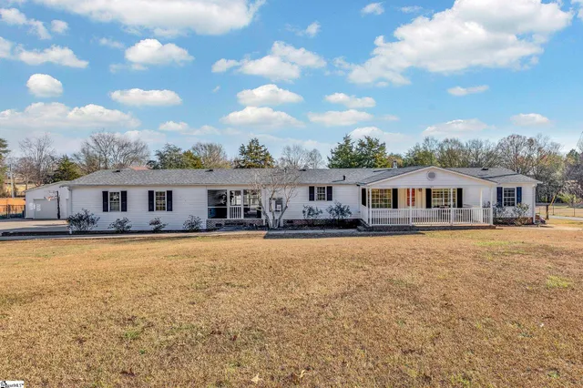 $425,000 | 105 Reid Road, Greer, SC 29651